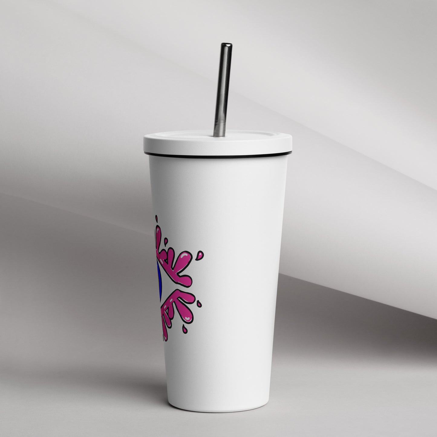 Amida Eye tumbler with a straw